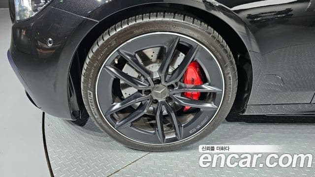 Mercedes-Benz E-Class 2023 — Фото 4/20