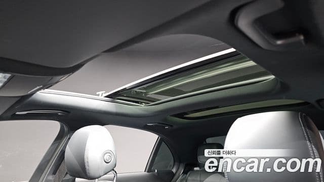 Mercedes-Benz E-Class 2023 — Фото 19/20