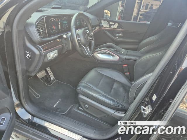 Mercedes-Benz GLE-Class 2021 — ფოტო 17/20