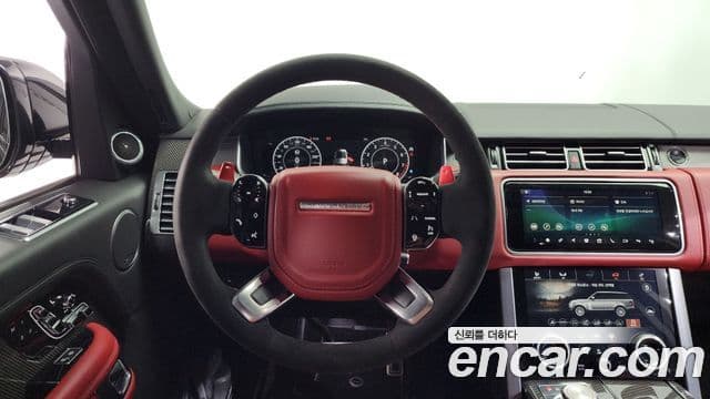Land Rover Range Rover 2019 — ფოტო 13/20