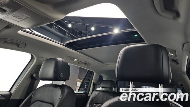 Volkswagen Tiguan Allspace 2022 — Şəkil 17/20