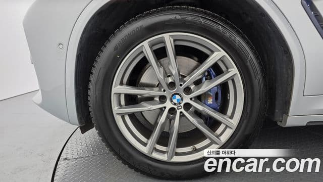 BMW X4 2020 — Şəkil 16/20