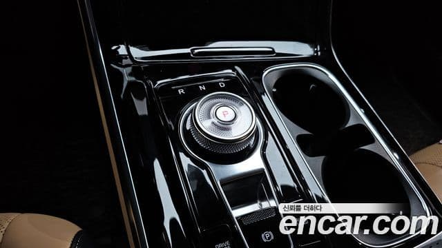 Kia Carnival 2021 — Фото 9/20