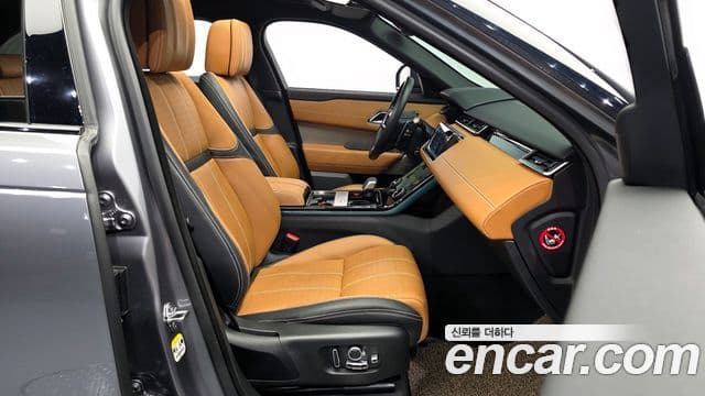 Land Rover Range Rover Velar 2022 — ფოტო 11/20