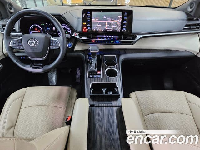 Toyota Sienna 2021 — Şəkil 15/20