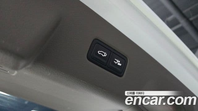 Kia Carnival 2024 — ფოტო 12/20