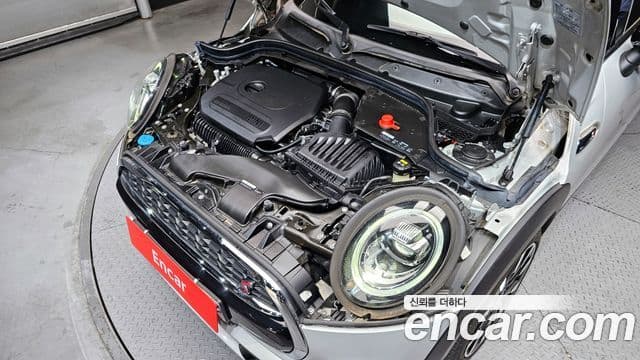 Mini Cooper S 2019 — ფოტო 6/20