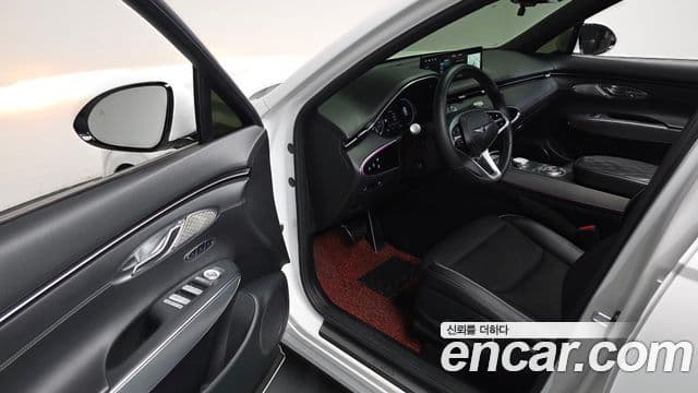 Genesis GV70 2022 — Şəkil 10/20
