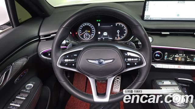 Genesis GV70 2022 — Şəkil 14/20