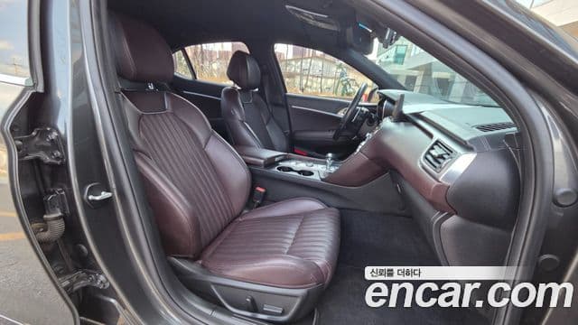 Genesis G70 2021 — Şəkil 11/19