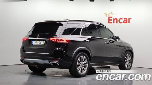 Mercedes-Benz GLE-Class 2021 — Şəkil 2/20