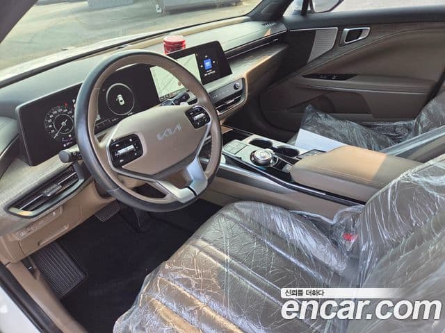 Kia K8 2022 — Şəkil 6/11