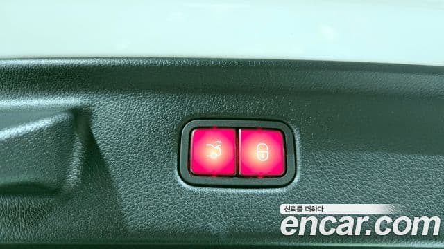 Mercedes-Benz S-Class 2022 — Photo 10/20