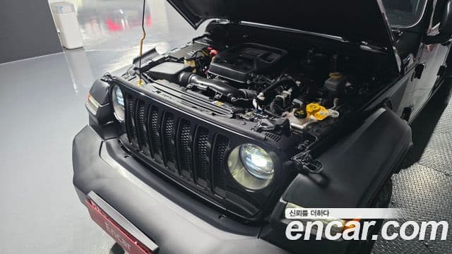Jeep Wrangler 2020 — Şəkil 6/20