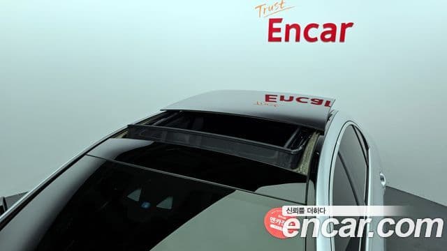 Mercedes-Benz E-Class 2020 — Фото 20/20