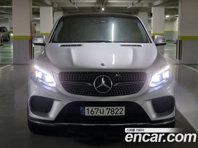 Mercedes-Benz GLE-Class 2018 — ფოტო 9/20