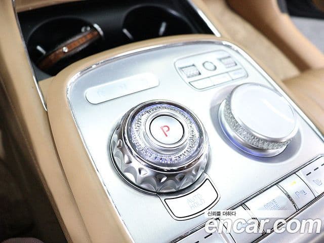 Genesis G90 2022 — Şəkil 7/19