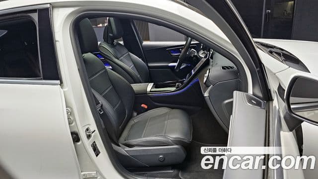 Mercedes-Benz GLC-Class 2025 — ფოტო 12/20
