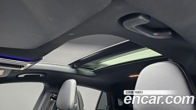 Mercedes-Benz GLC-Class 2025 — ფოტო 14/20