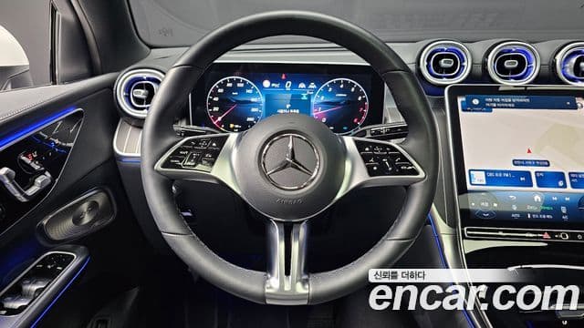 Mercedes-Benz GLC-Class 2025 — ფოტო 16/20