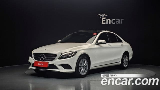 Mercedes-Benz C-Class 2020 — ფოტო 1/20