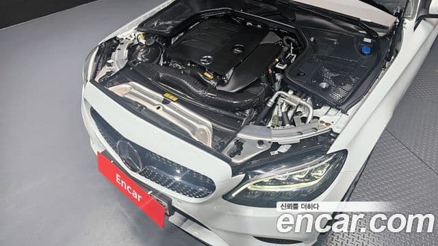 Mercedes-Benz C-Class 2020 — ფოტო 6/20