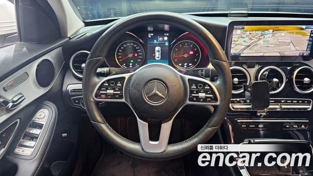Mercedes-Benz C-Class 2020 — ფოტო 13/20