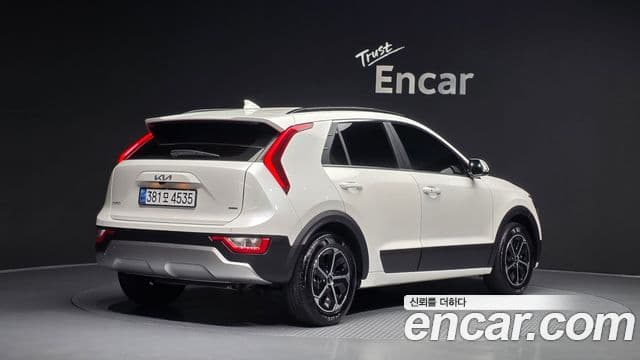Kia Niro 2022 — Şəkil 2/20