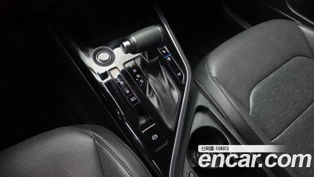 Kia Niro 2022 — Şəkil 9/20