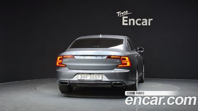 Volvo S90 2019 — ფოტო 4/20