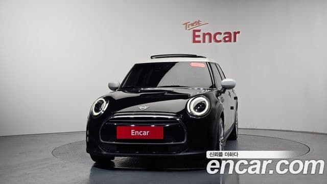 Mini Cooper 2021 — ფოტო 3/20