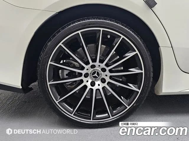 Mercedes-Benz CLS-Class 2021 — ფოტო 17/20