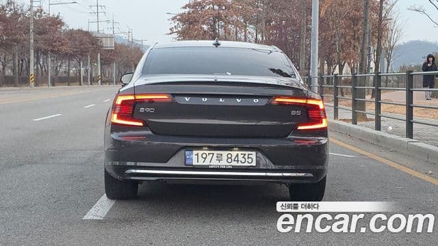 Volvo S90 2023 — ფოტო 3/20