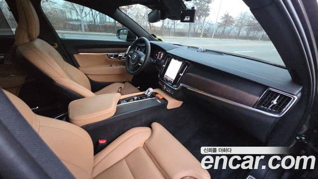 Volvo S90 2023 — ფოტო 9/20