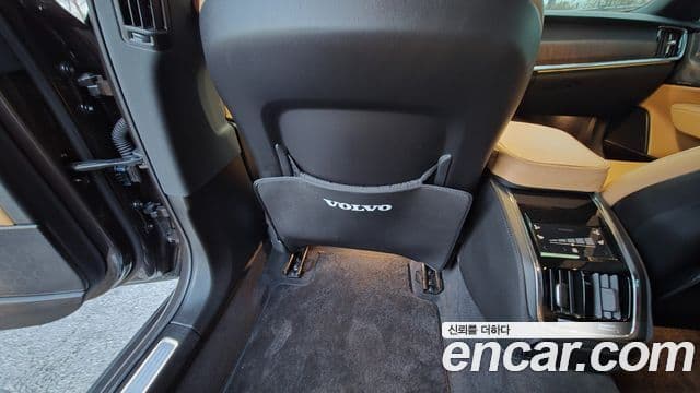 Volvo S90 2023 — ფოტო 14/20