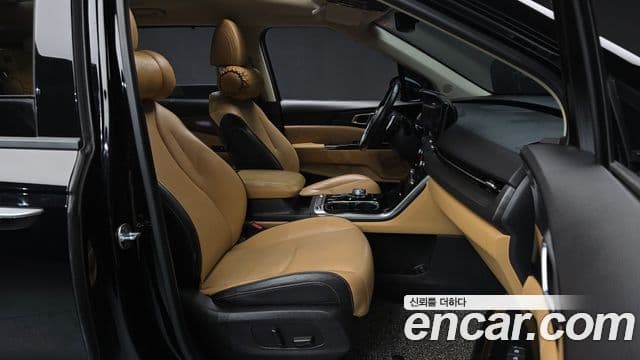 Kia Carnival 2022 — Şəkil 11/20