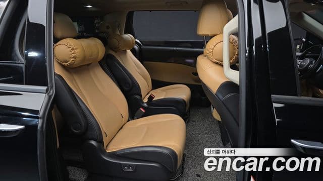 Kia Carnival 2022 — Şəkil 12/20