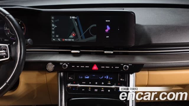 Kia Carnival 2022 — Şəkil 15/20