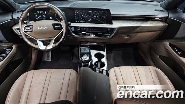 Kia K8 2022 — ფოტო 7/20