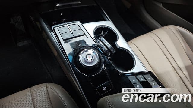 Kia K8 2022 — фото 9 из 20