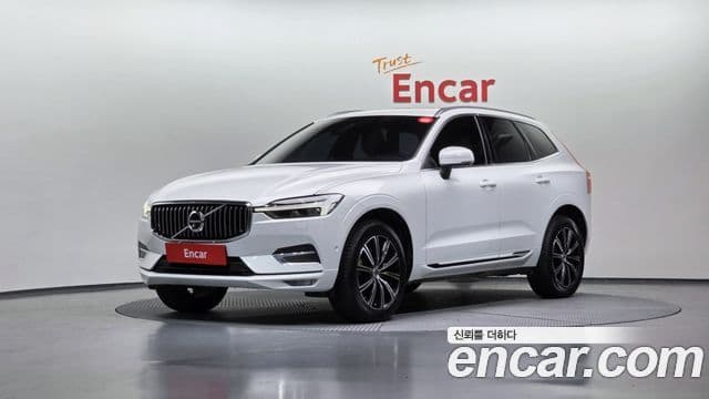Volvo XC60 2021 — Photo 5/20