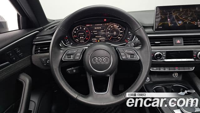Audi A4 2019 — Фото 13/20