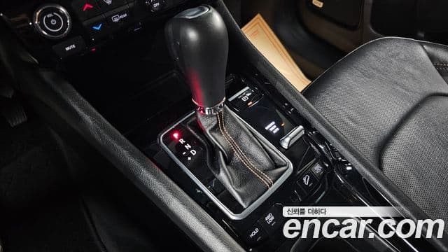 Jeep Compass 2022 — Şəkil 10/20
