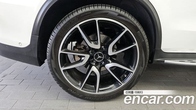 Mercedes-Benz GLC-Class 2019 — Фото 5/20
