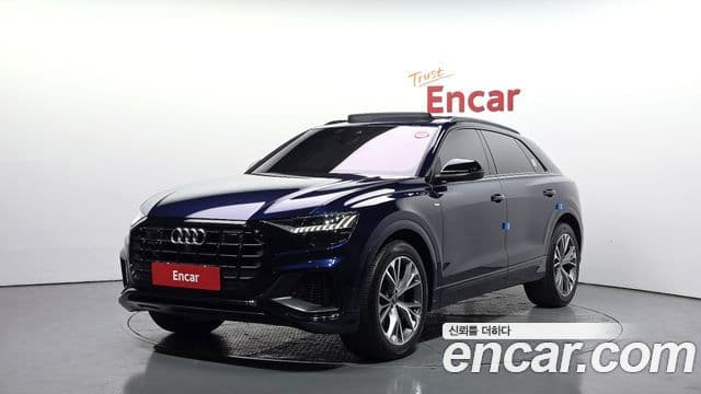 Audi Q7 2022 — Фото 1/20