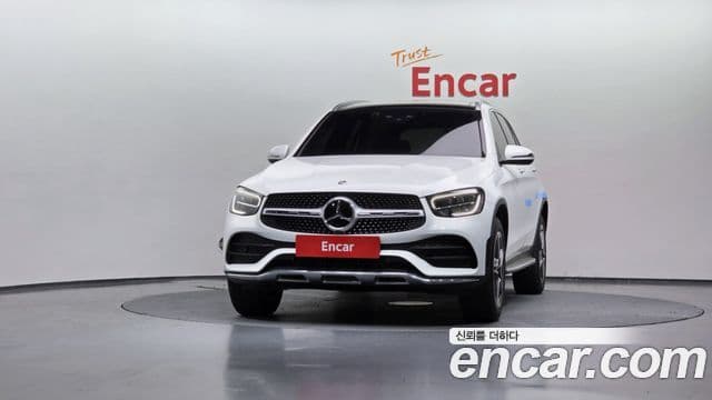 Mercedes-Benz GLC-Class 2022 — Photo 9/20