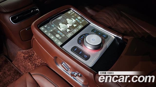 Genesis G90 2024 — ფოტო 17/20