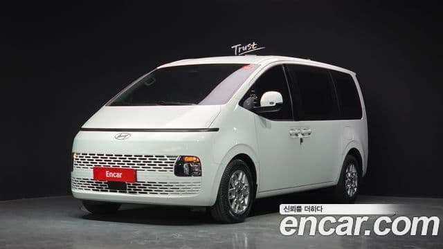 Hyundai Staria 2024 — ფოტო 1/20