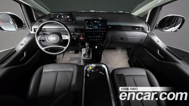 Hyundai Staria 2024 — ფოტო 7/20