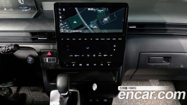 Hyundai Staria 2024 — ფოტო 14/20